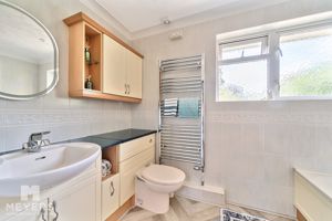 Photo 15- click for photo gallery